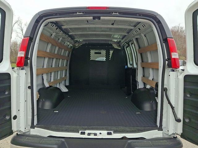 2024 Chevrolet Express Cargo 2500 Base