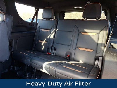 2022 GMC Yukon XL AT4