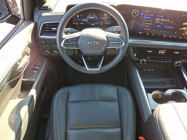 2025 Chevrolet Suburban RST