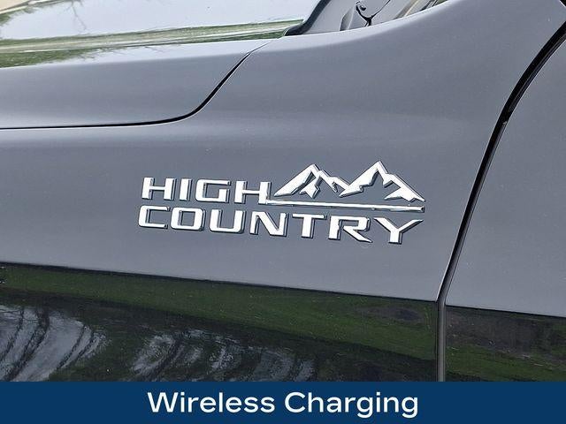 2024 Chevrolet Suburban High Country