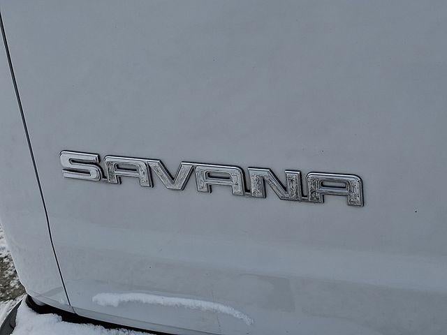 2021 GMC Savana Cargo 2500 Base