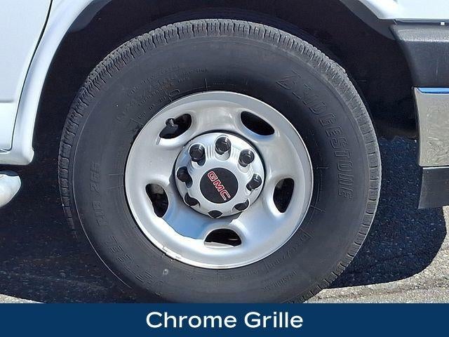 2024 GMC Savana Cargo 2500 Base