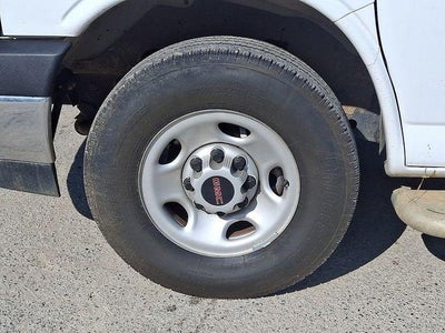 2024 GMC Savana Cargo 2500 Base