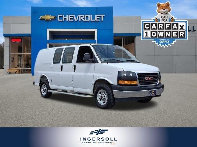 2025 GMC Savana Cargo Base