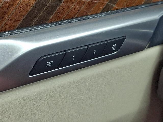 2025 Cadillac Escalade ESV Sport Platinum