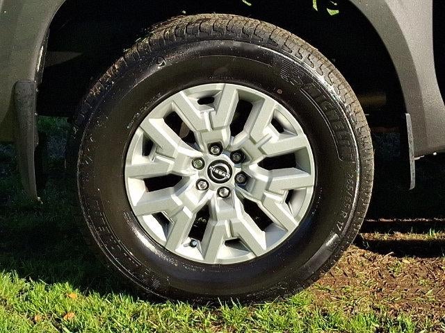 2024 Nissan Frontier Crew Cab SV 4x4