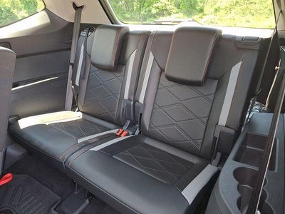 2024 Volkswagen Atlas 2.0T Peak Edition SEL