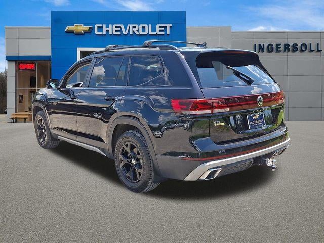 2024 Volkswagen Atlas 2.0T Peak Edition SEL