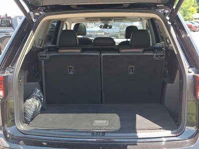 2024 Volkswagen Atlas 2.0T Peak Edition SEL