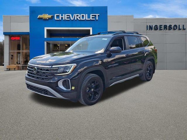 2024 Volkswagen Atlas 2.0T Peak Edition SEL