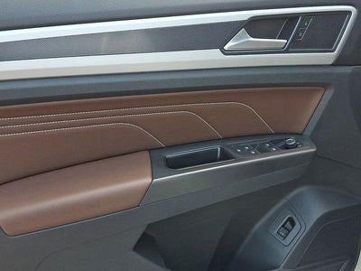2023 Volkswagen Atlas 3.6L V6 SEL R-Line Black