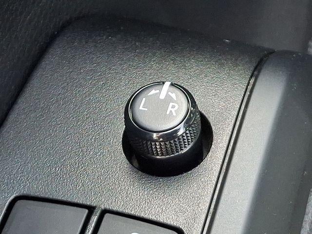 2021 Toyota Tacoma SR V6