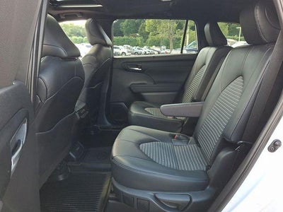 2024 Toyota Highlander XSE