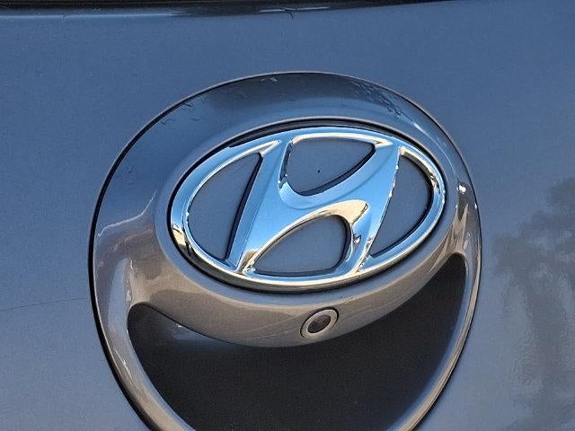 2017 Hyundai Veloster Value Edition