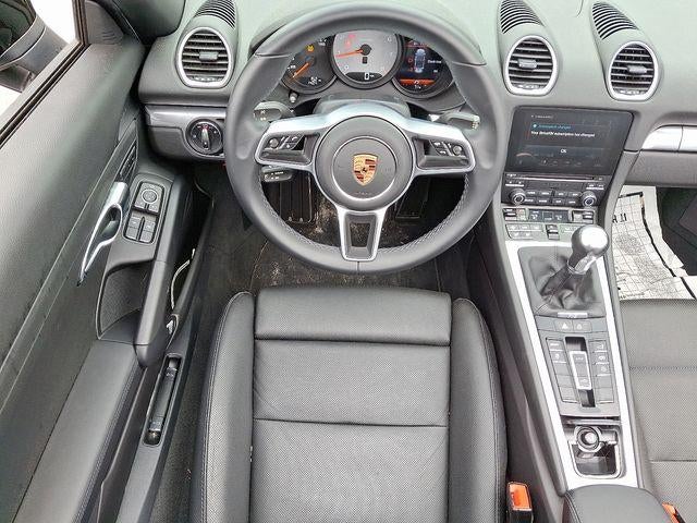 2022 Porsche 718 Boxster S