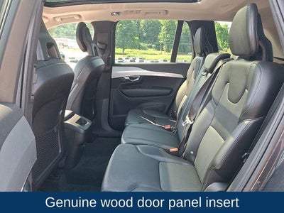 2016 Volvo XC90 T5 Momentum