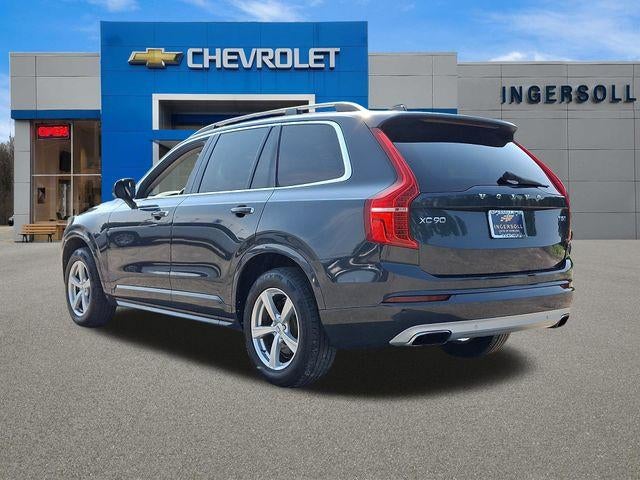 2016 Volvo XC90 T5 Momentum