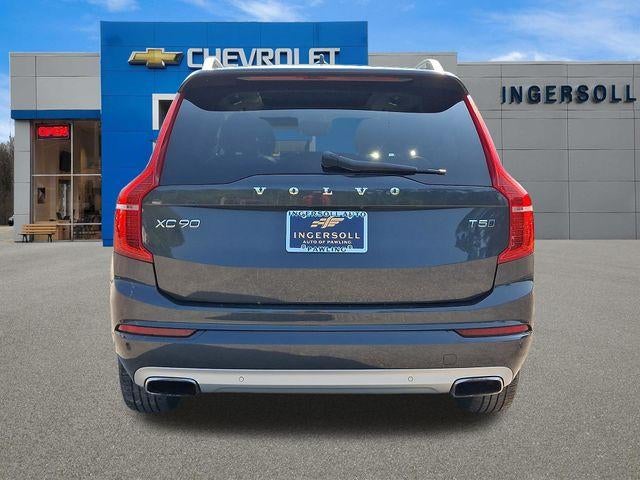 2016 Volvo XC90 T5 Momentum