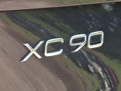 2016 Volvo XC90 T5 Momentum