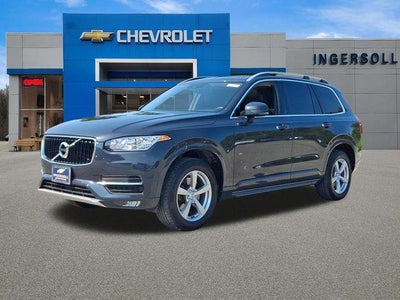 2016 Volvo XC90 T5 Momentum