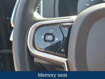 2016 Volvo XC90 T5 Momentum