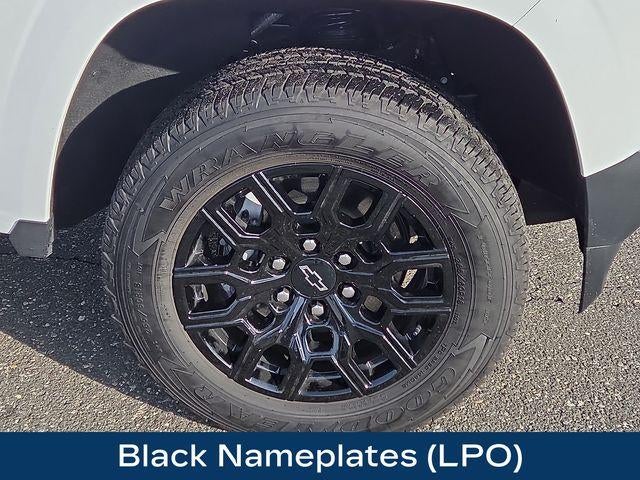 2025 Chevrolet Colorado WT/LT