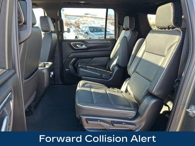 2023 GMC Yukon XL SLT