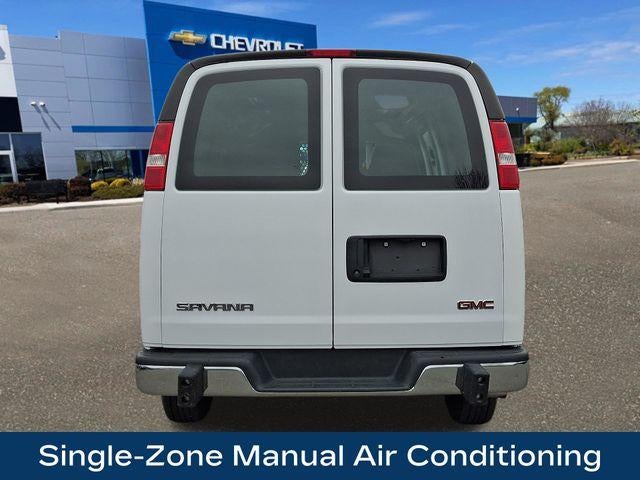 2024 GMC Savana Cargo 2500 Base