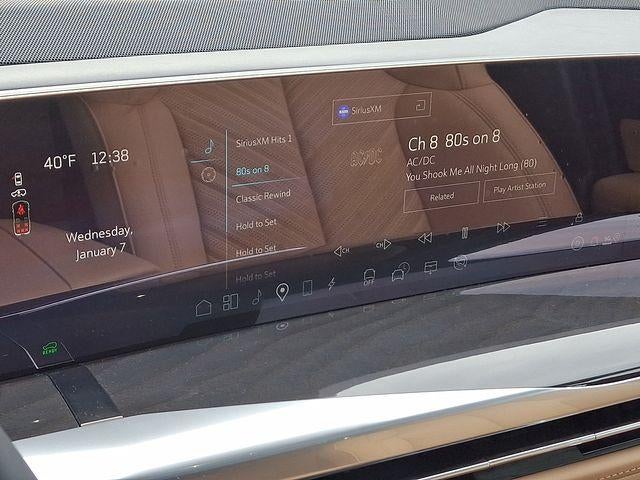 2025 Cadillac ESCALADE IQ Luxury 2