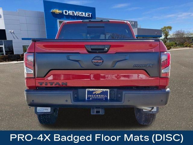 2021 Nissan TITAN Crew Cab PRO-4X 4x4