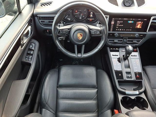 2023 Porsche Macan Base