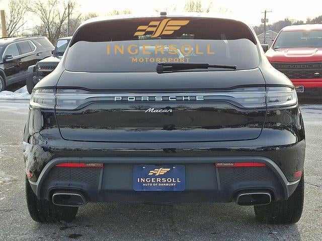 2023 Porsche Macan Base