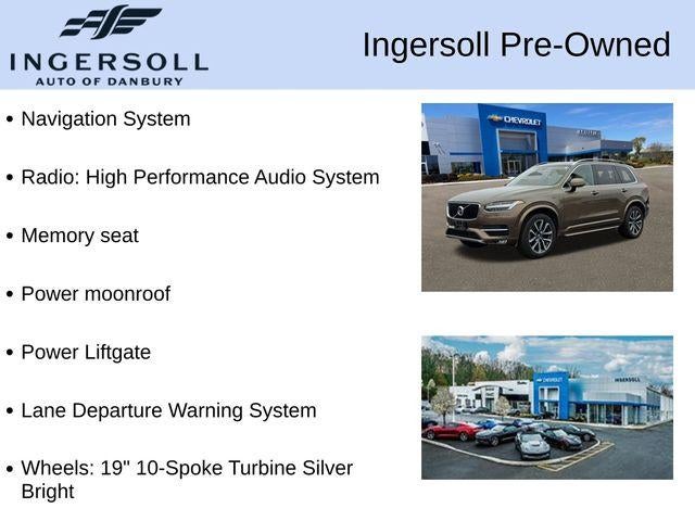 2016 Volvo XC90 T6 Momentum