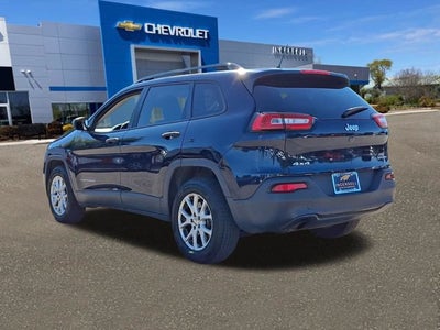 2016 Jeep Cherokee Sport