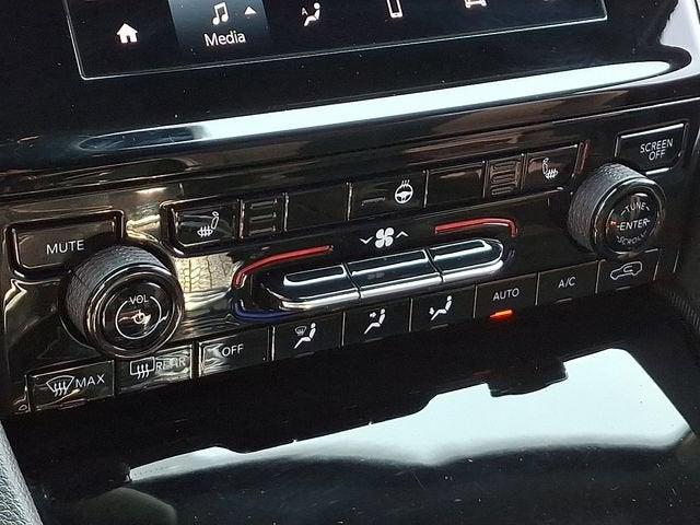 2024 Jeep Grand Cherokee Laredo 4x4