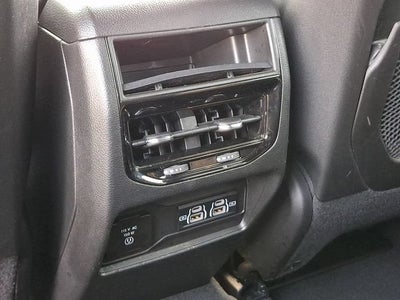 2024 Jeep Grand Cherokee Laredo 4x4