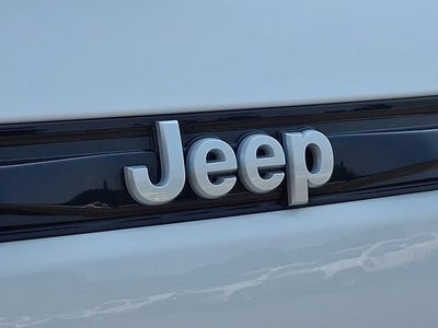 2024 Jeep Grand Cherokee Laredo 4x4