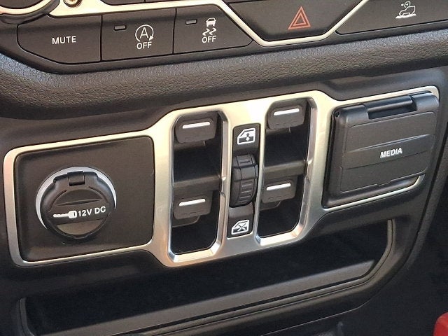 2025 Jeep Gladiador Sport S