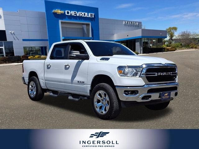 2019 RAM 1500 Big Horn/Lone Star 4x4 Crew Cab 5'7's photo