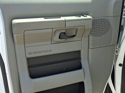 2024 Ford E-Series Cutaway E-450 DRW 158" WB