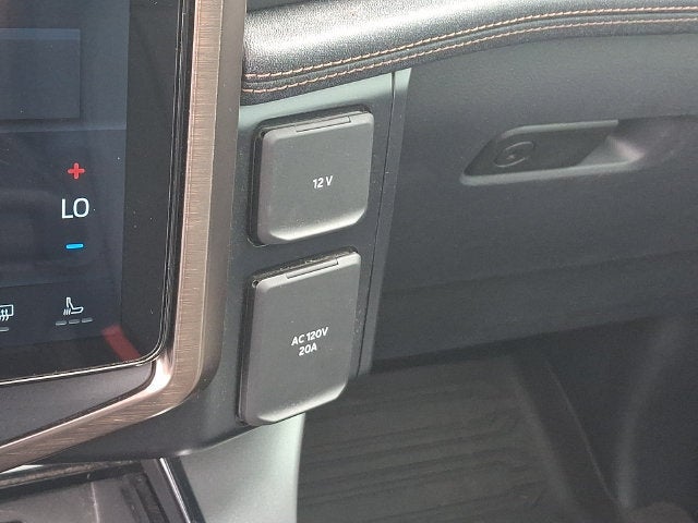 2023 Ford F-150 Lightning LARIAT