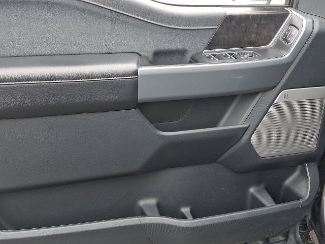 2023 Ford F-150 Lightning LARIAT