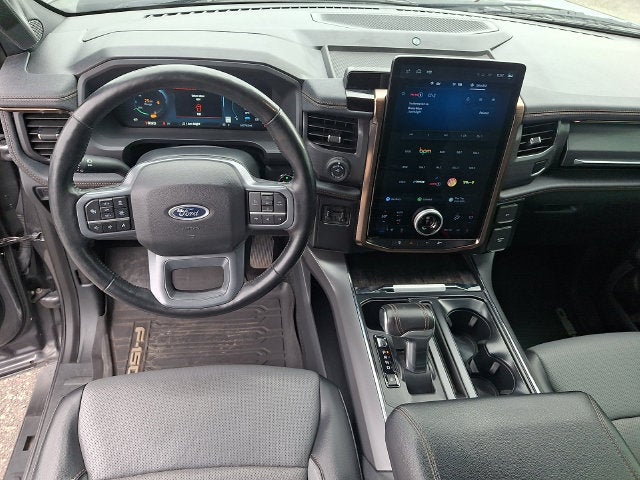 2023 Ford F-150 Lightning LARIAT