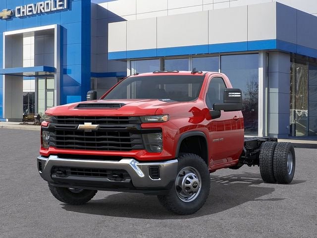 2025 Chevrolet Silverado 3500 HD Chassis Cab Work Truck