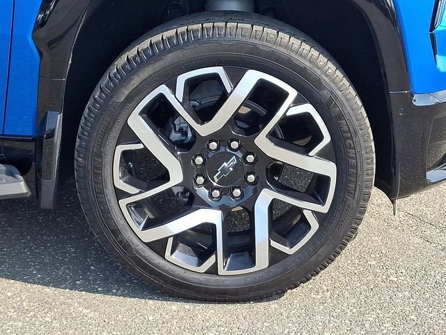 2025 Chevrolet Silverado EV RST - Max Range
