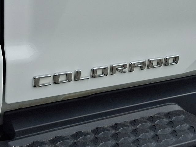 2024 Chevrolet Colorado WT