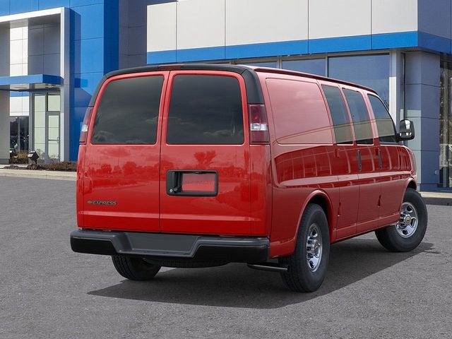2025 Chevrolet Express Cargo WT