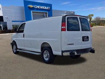 2025 Chevrolet Express Cargo WT