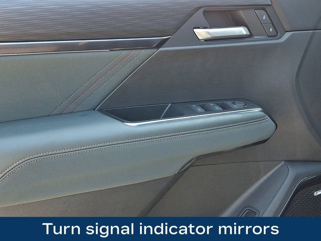 2025 GMC Acadia AT4