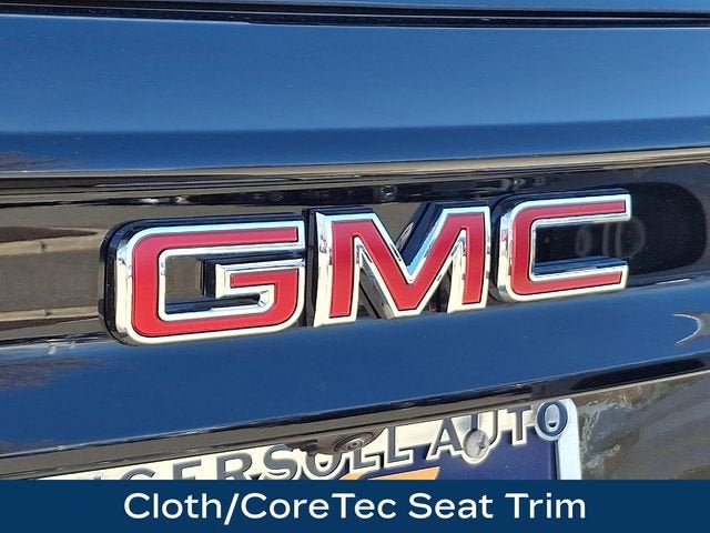 2025 GMC Acadia AT4